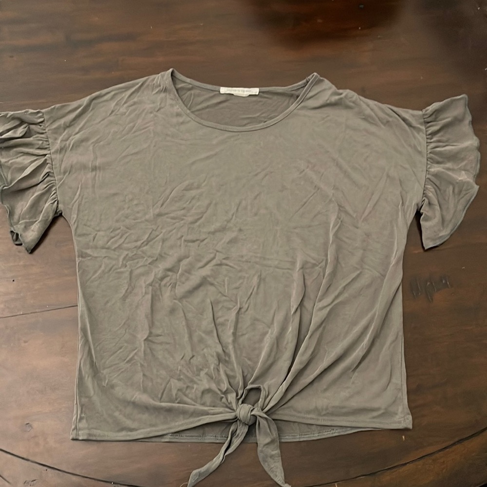 Front Tie Top